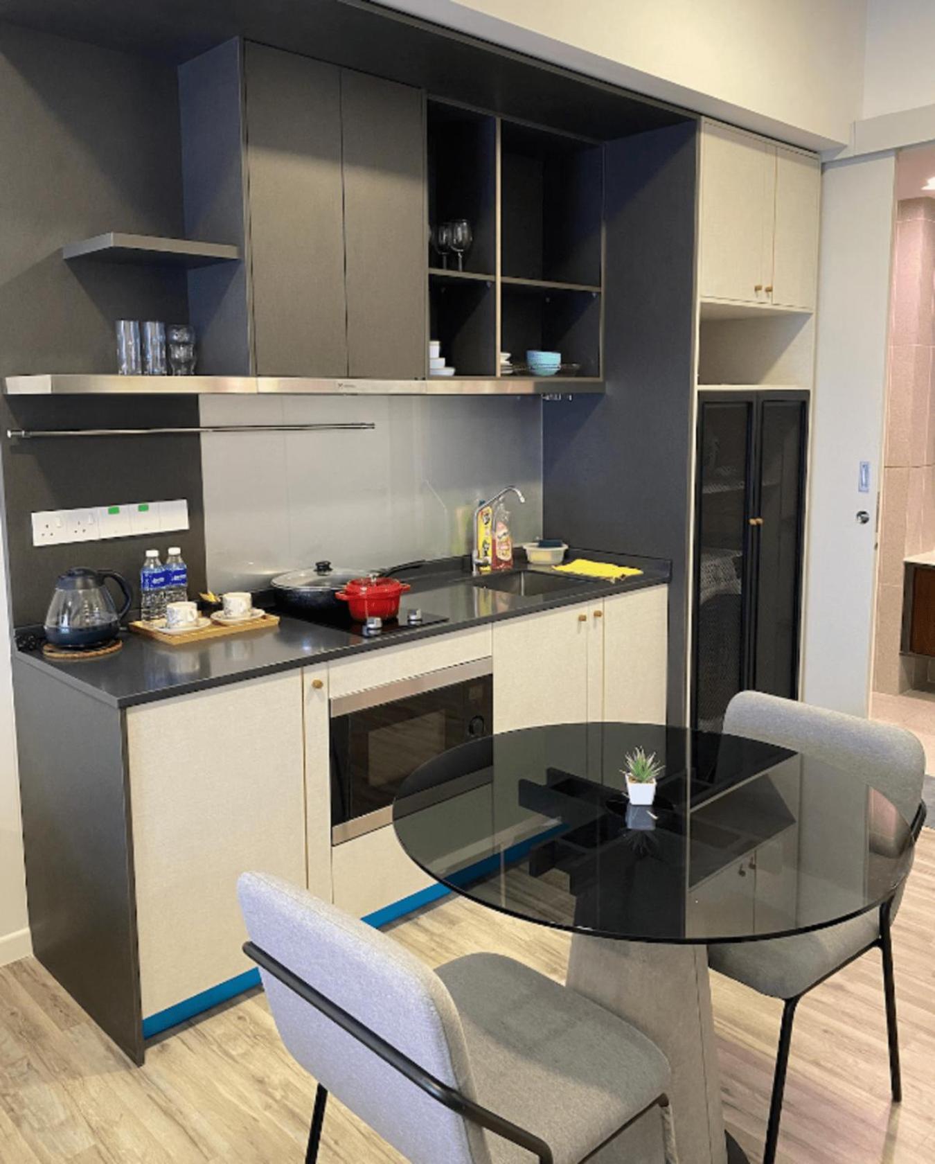 Millerz Square Old Klang Road Apartemen